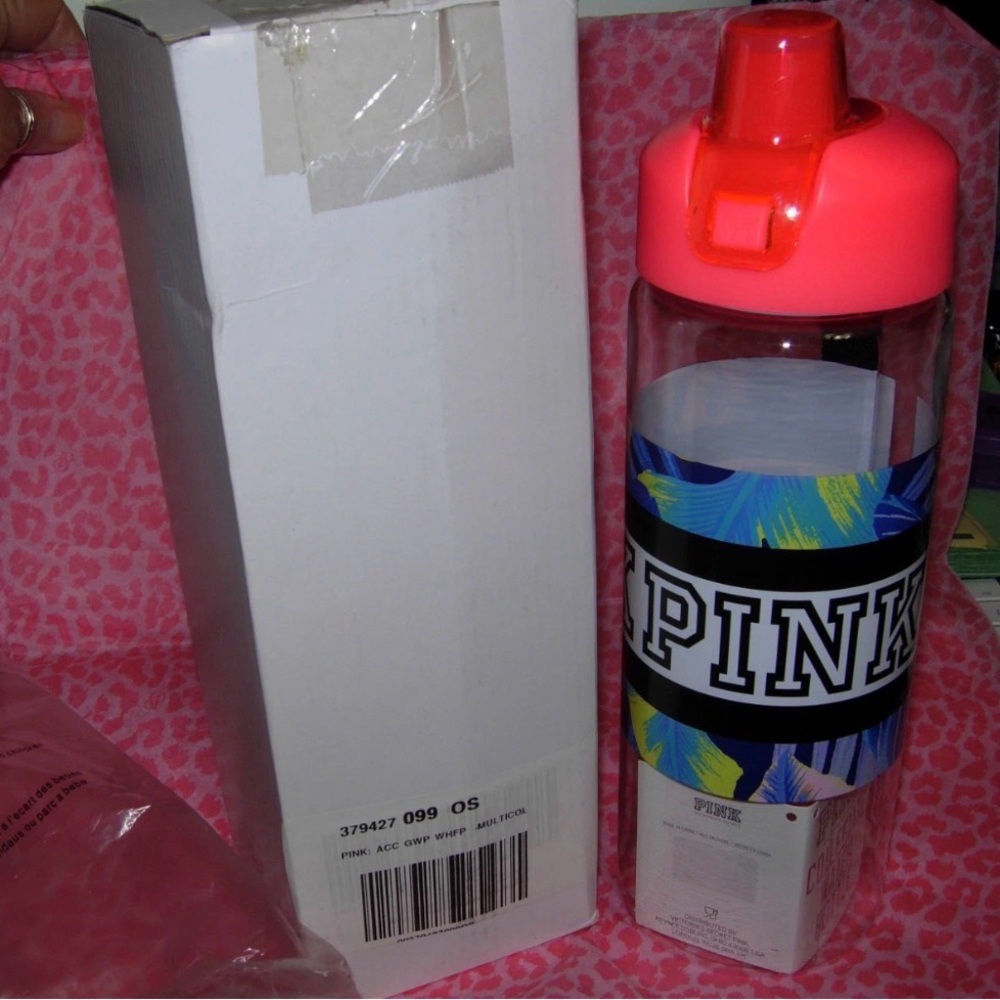 Victoria's Secret PINK Collegiate Sport Water Bottle 32 OZ NEW